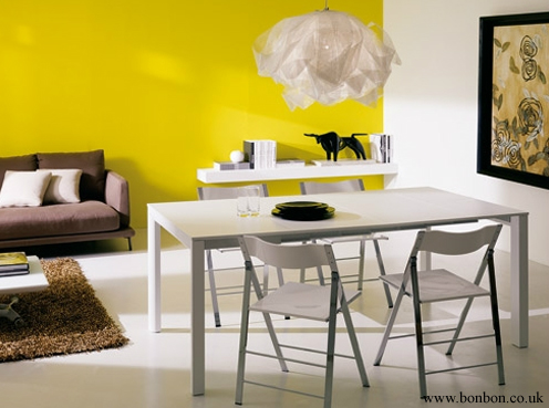 Maximus space saving table